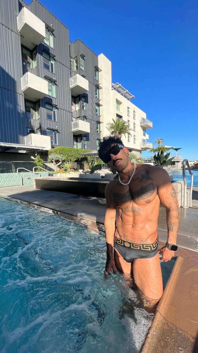 thebodyodyody pics & vids (7) #CRHw3y6V