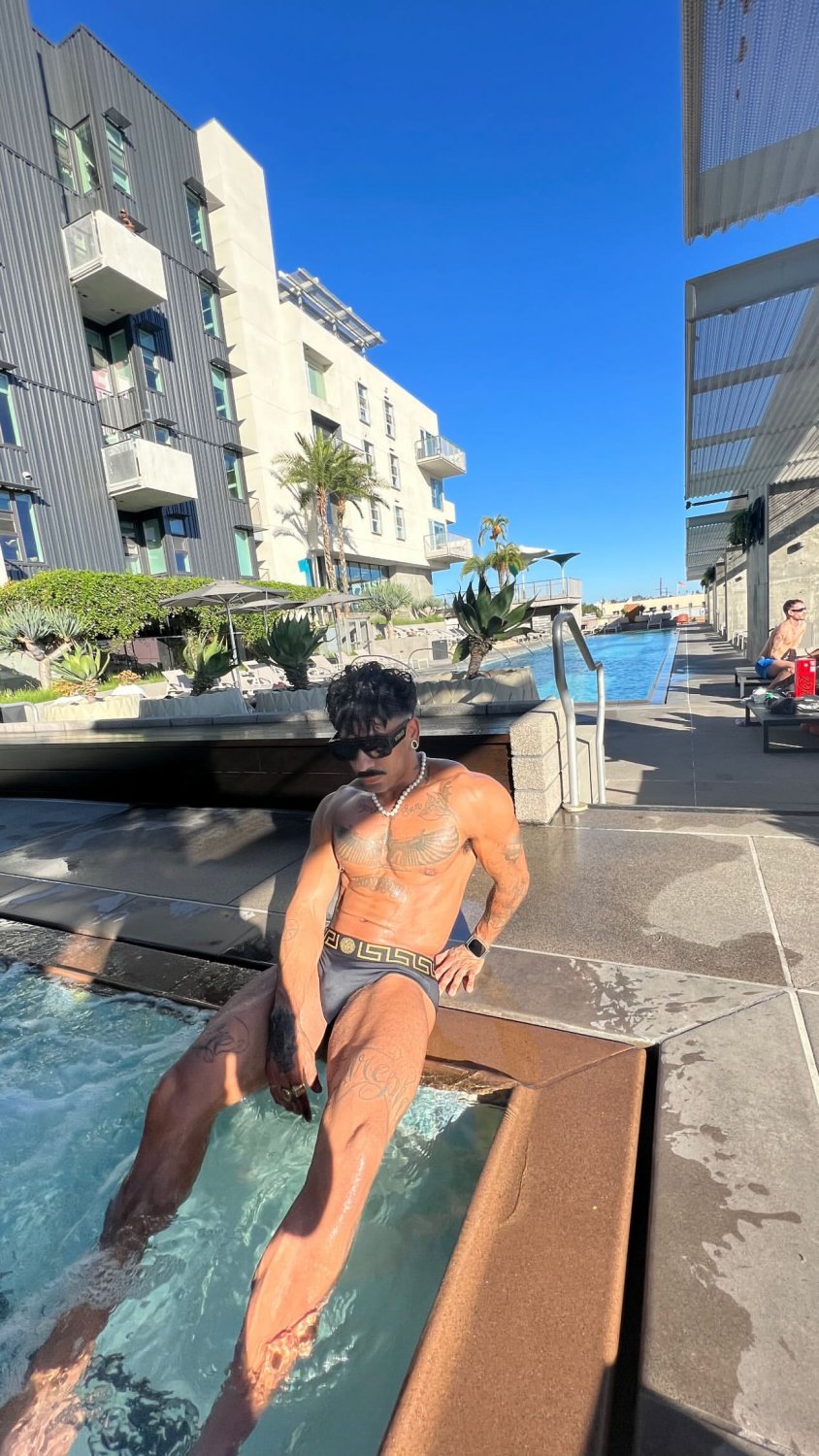 thebodyodyody pics & vids (7) #xHpNKNAN