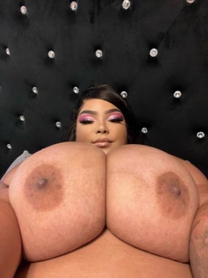 Heavy melons #TiHdxGSv