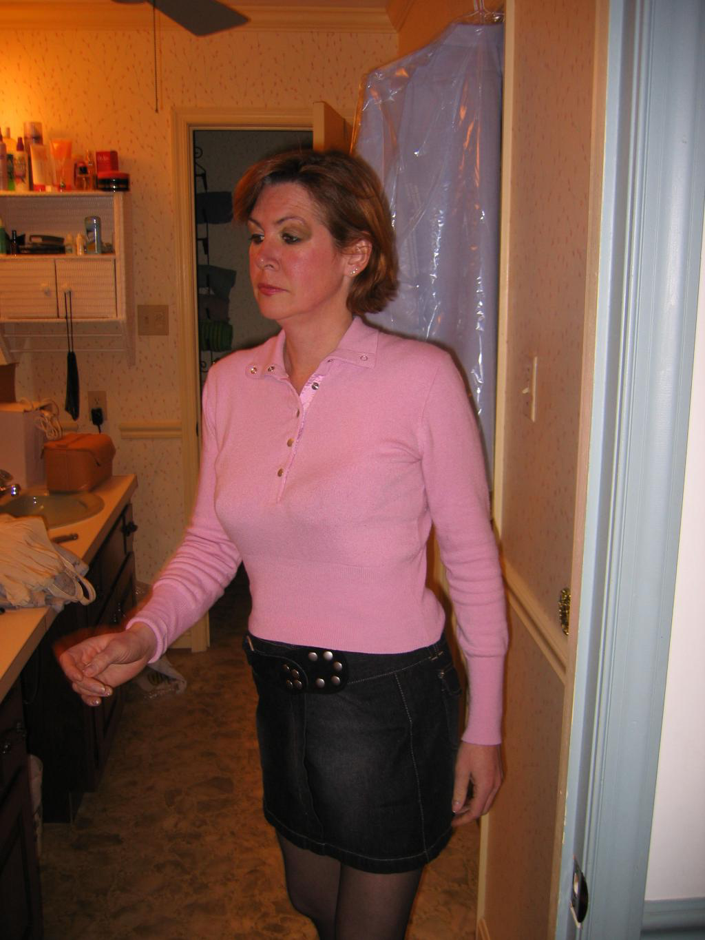 She likes it black #BgwDseJd