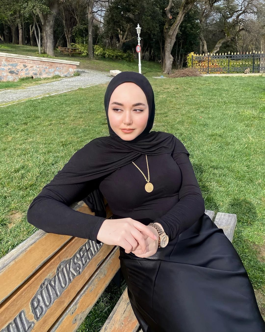 Turkish Hijab Beauty #only_turks #vY5lEY6h