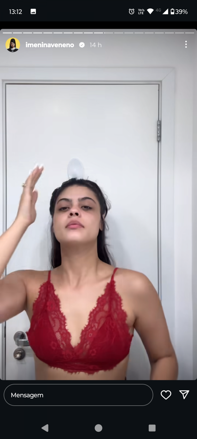 Axilas menina veneno #lR3jCQBJ