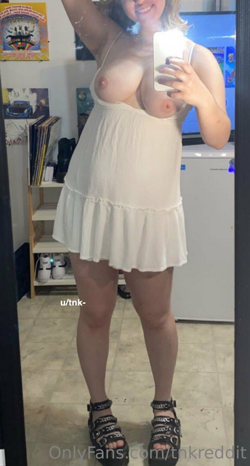 Huge titties on this babe - ʇuʞʇɥǝouǝɐupoulʎ #GopbqCGm