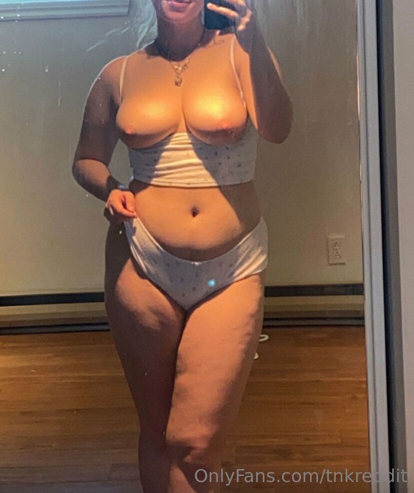 Huge titties on this babe - ʇuʞʇɥǝouǝɐupoulʎ #ane4i8Py