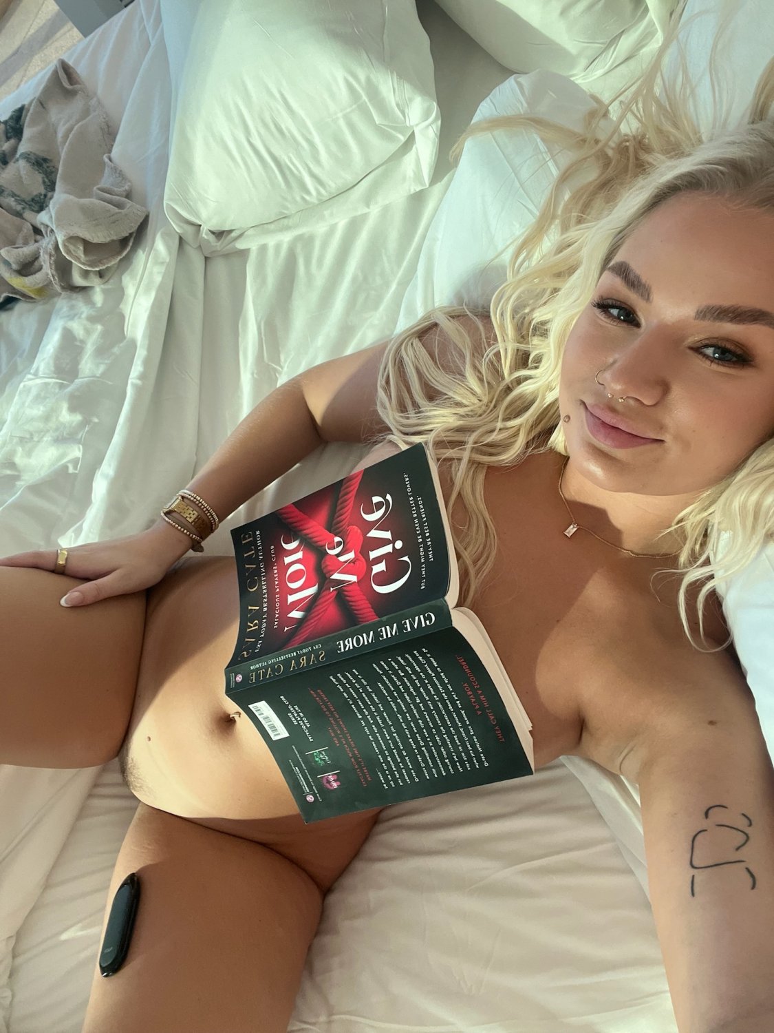 Blonde college whore #qM1FIFBa