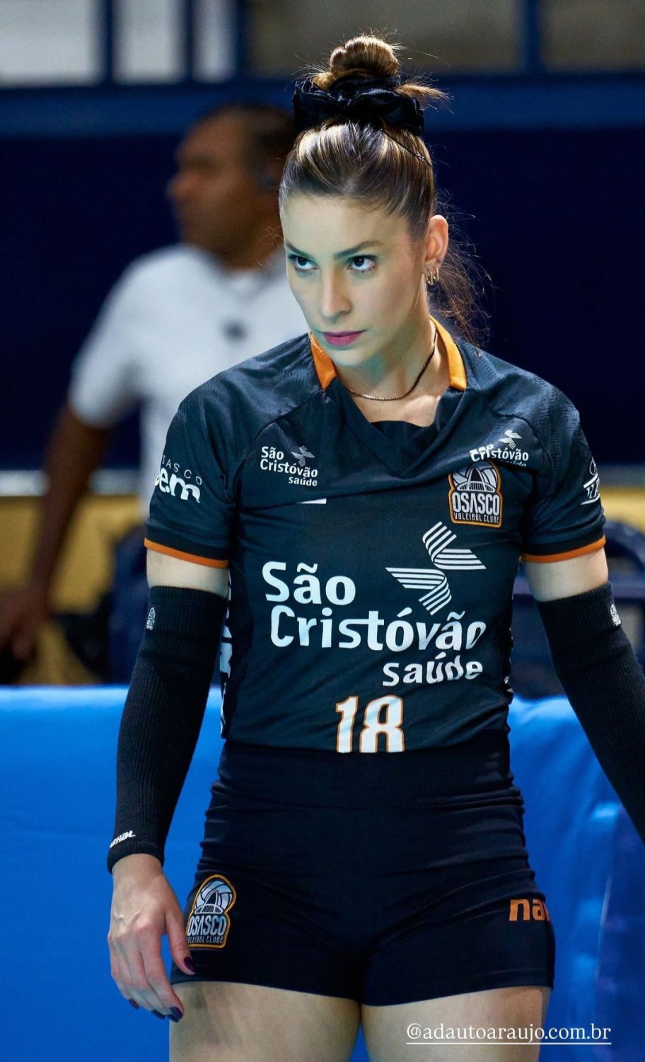 Homenagem a puta da Camila Brait #oLUTaN39