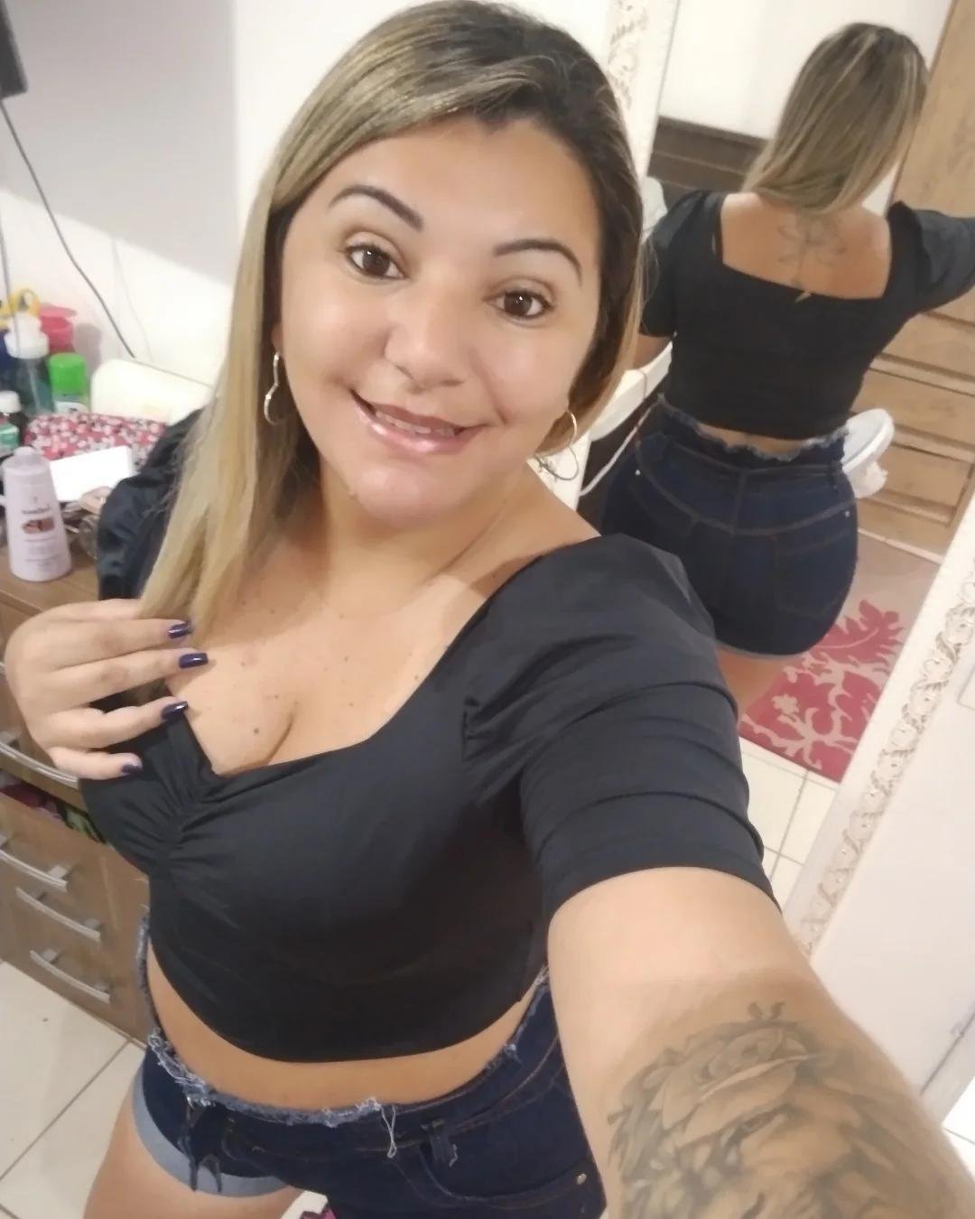 mamãe e esposa rabuda 🍑 #MpW6eFkO