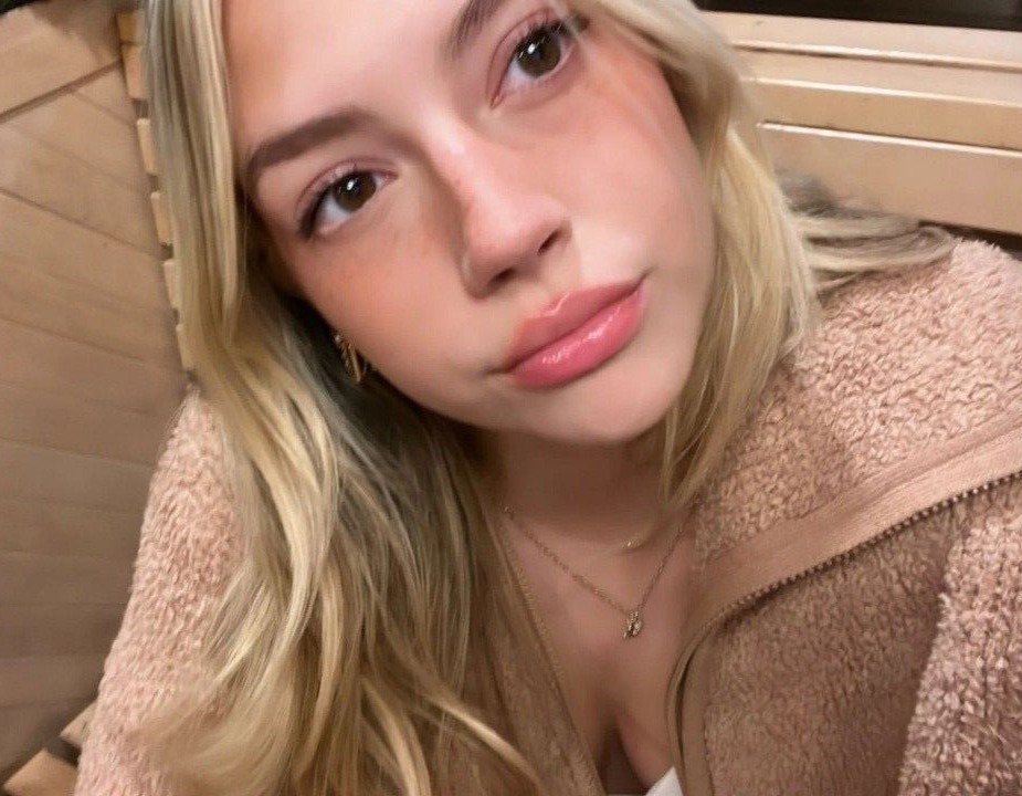 Hermosa rubia sexo oral perfecto lo disfruta mucho #2Z6ONLzS