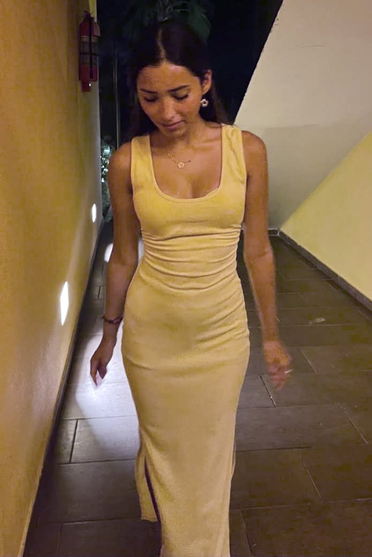 Perfect Latina IRL teen goddess is amazing goon fuel #cE01kw0Z