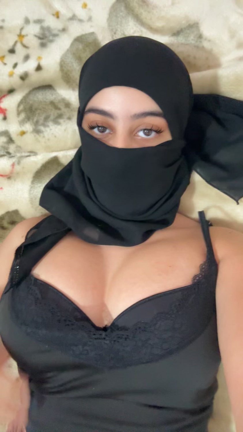 jasmine-hijab-bigtits-bouncingtits-busty-arab_chubby #0dyfZlVn